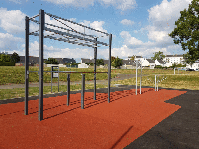 Installation d'un street Workout et de modules de fitness